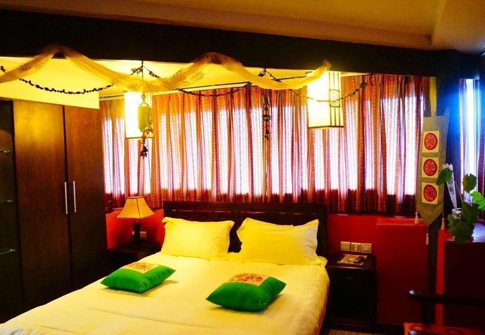 Lijiang Wangjia Courtyard Inn Kültér fotó