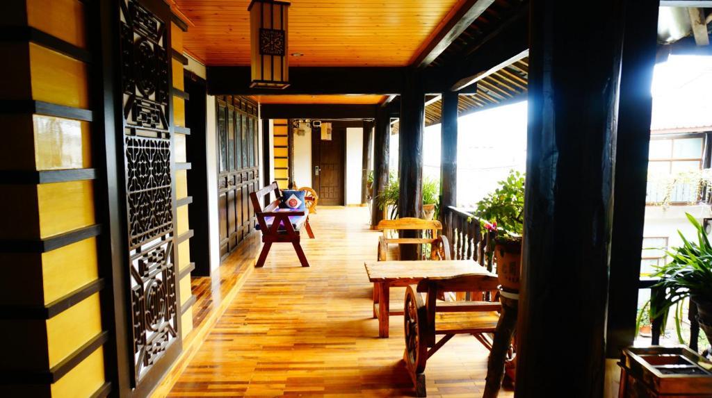 Lijiang Wangjia Courtyard Inn Kültér fotó