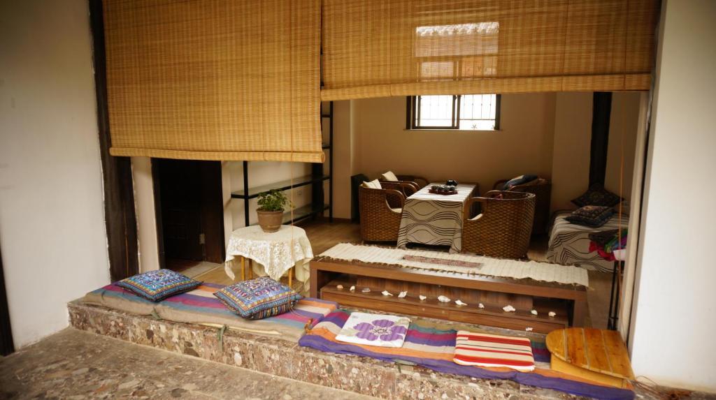 Lijiang Wangjia Courtyard Inn Kültér fotó