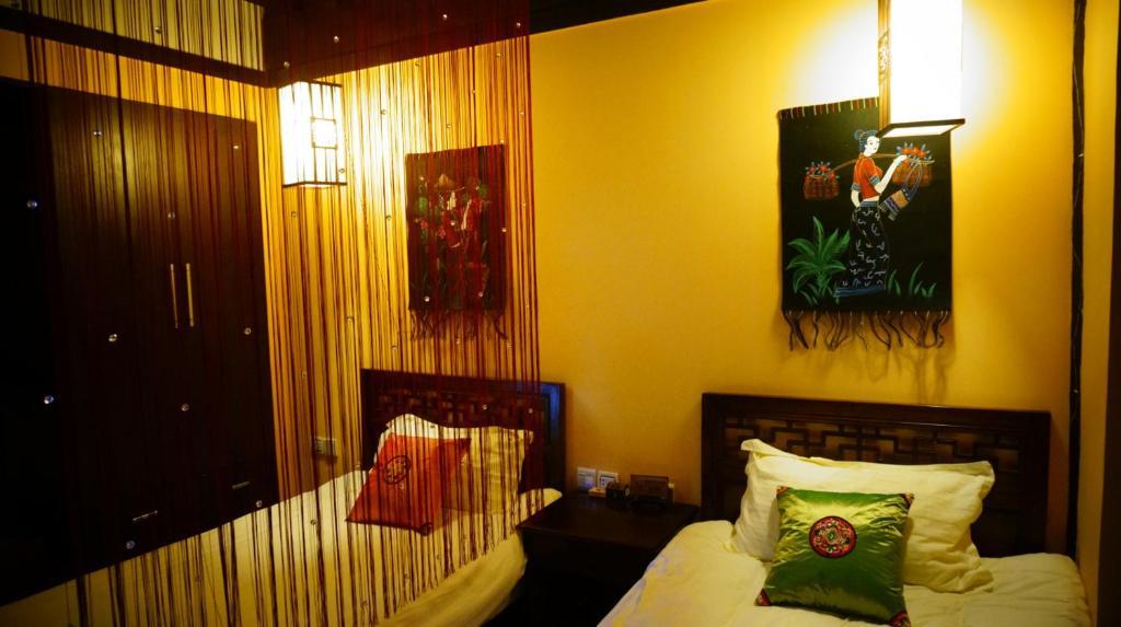 Lijiang Wangjia Courtyard Inn Szoba fotó