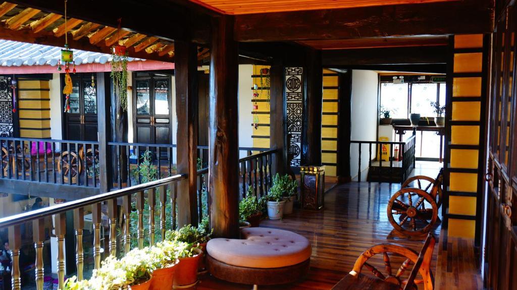 Lijiang Wangjia Courtyard Inn Kültér fotó